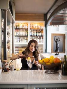 "Bar owner’s concept shakes, stirs Houston’s dining scene"